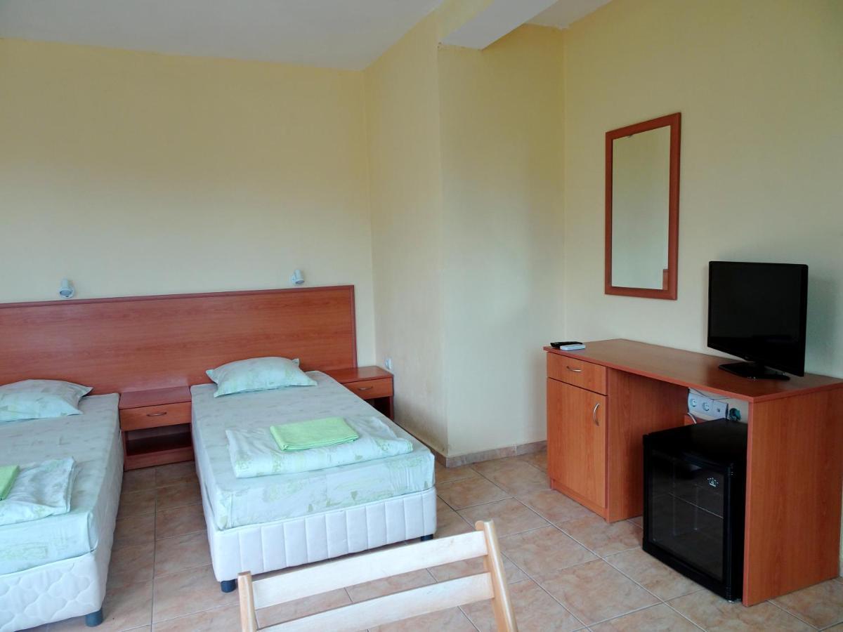 Hotel Niko Kranevo Extérieur photo