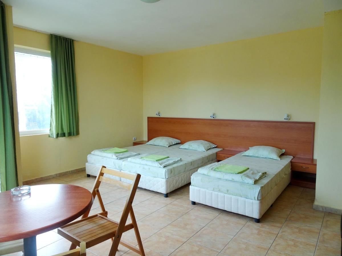 Hotel Niko Kranevo Extérieur photo